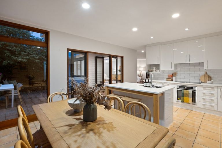 Photo of property in 6 Stafford Road, Northcote Point, Auckland, 0627