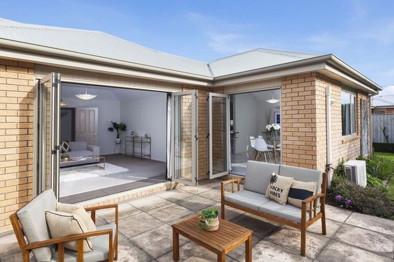 Photo of property in 152 Ilam Road, Ilam, Christchurch, 8041