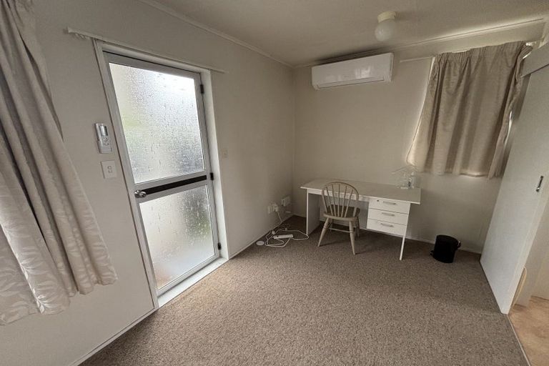 Photo of property in 32 Thomson Street, West End, Palmerston North, 4412