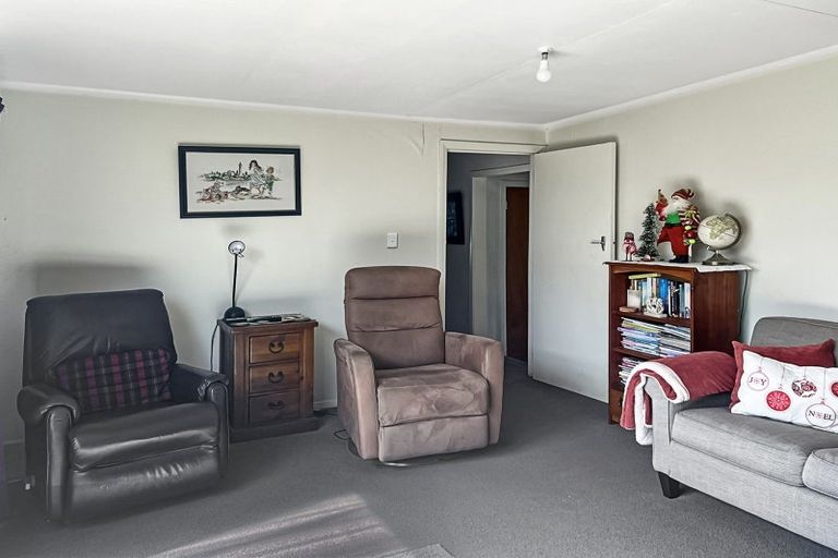 Photo of property in 13 Koputara Road, Himatangi Beach, Foxton, 4891