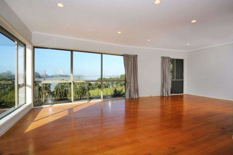 Photo of property in 54 Ronald Avenue, Glenbrook, Waiuku, 2681