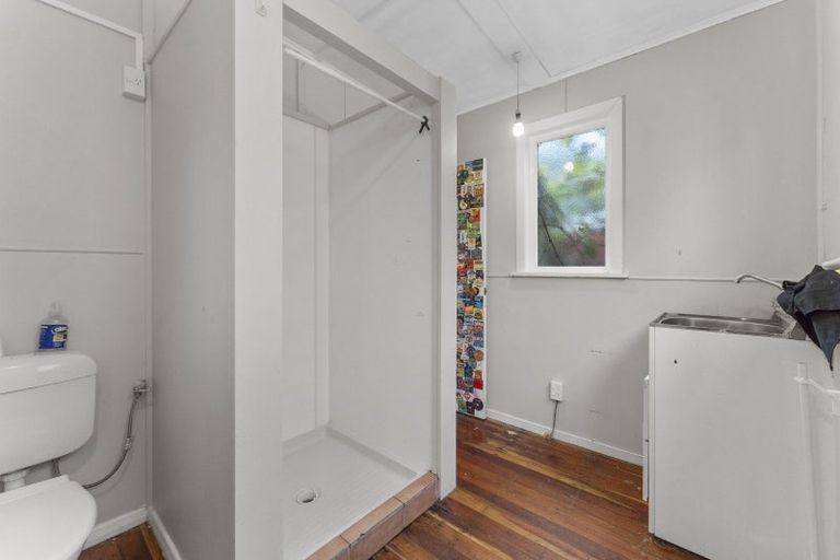 Photo of property in 15 Ruru Road, Otaihanga, Paraparaumu, 5036