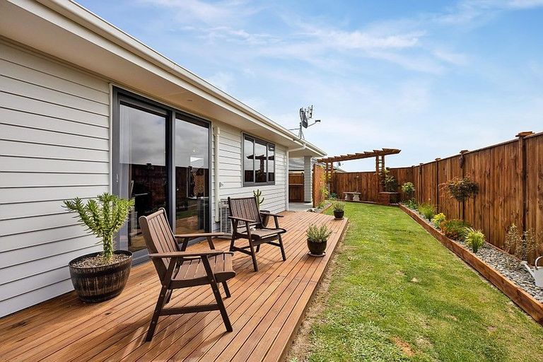 Photo of property in 50 County Drive, Hawera, 4610