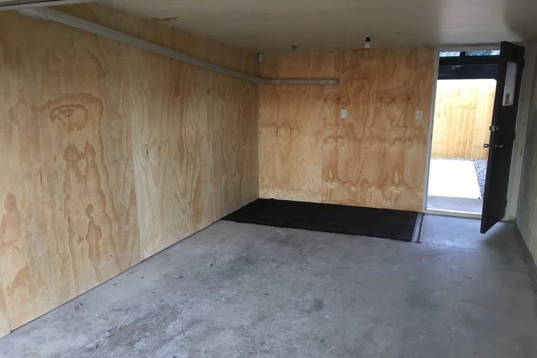 Photo of property in 2 Branksome Place, Parklands, Christchurch, 8083