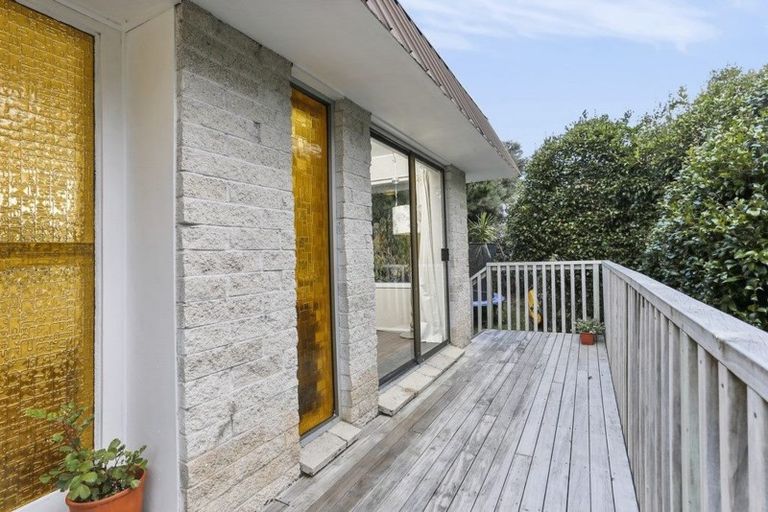 Photo of property in 2/31 Auld Street, Torbay, Auckland, 0630