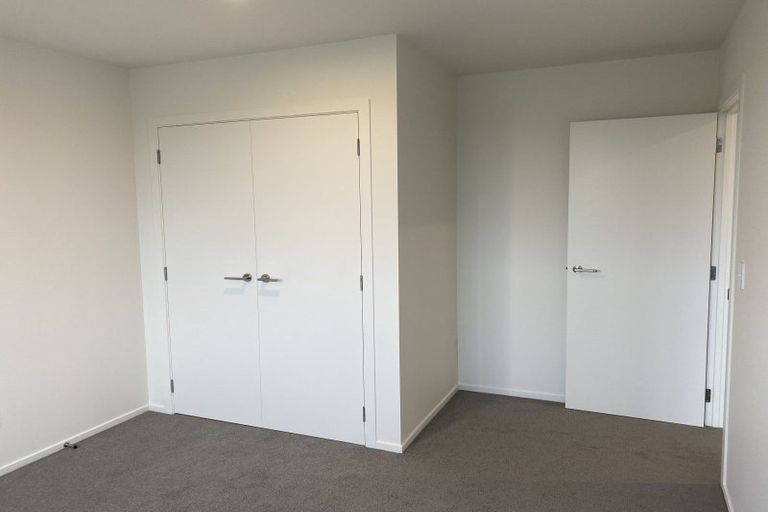 Photo of property in 2 Magpie Place, Lake Hawea, Wanaka, 9382