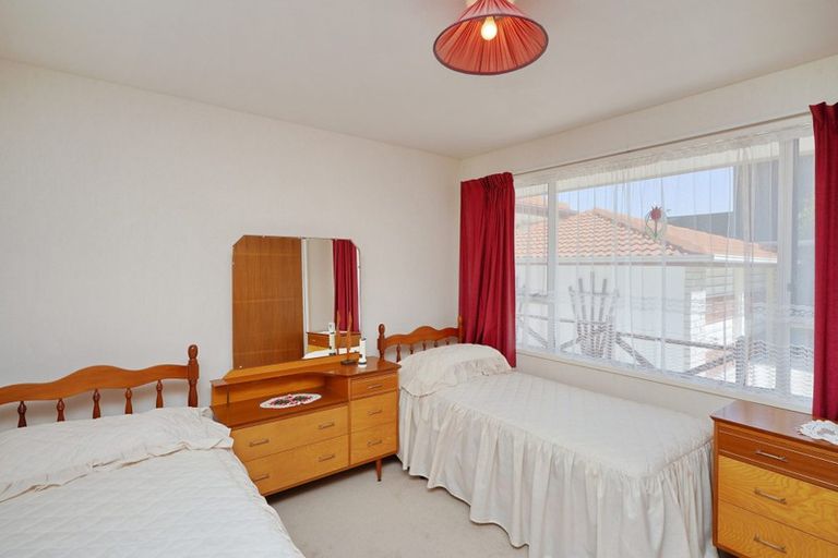 Photo of property in 6 Fenmere Place, Burwood, Christchurch, 8083