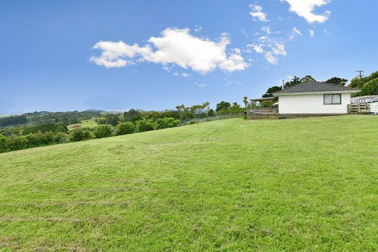 Photo of property in 56 Mclachlan Road, Kaukapakapa, Warkworth, 0984