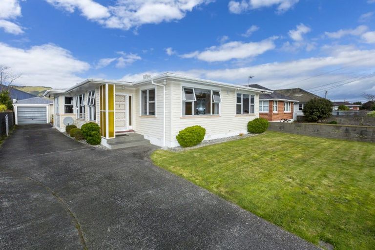 Photo of property in 224 Taita Drive, Avalon, Lower Hutt, 5011