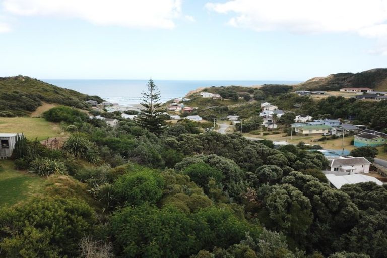 Photo of property in 1/38 Seaview Road, Glenfield, Auckland, 0629