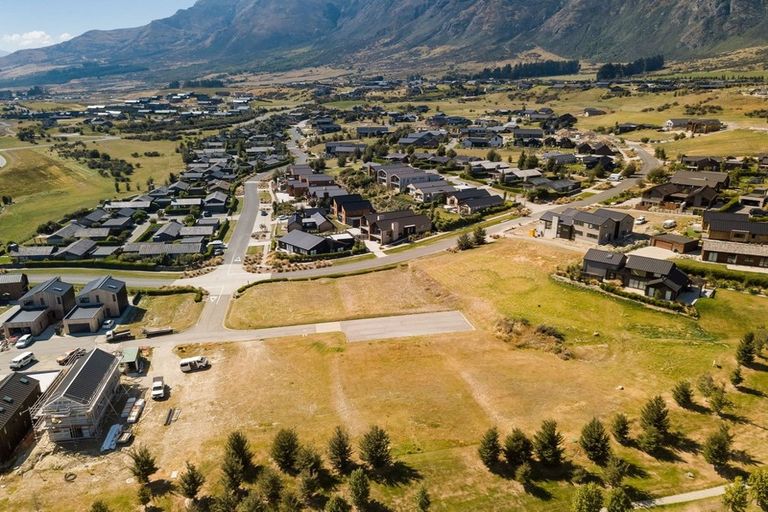 Photo of property in 5 Soudley Court, Jacks Point, Queenstown, 9371