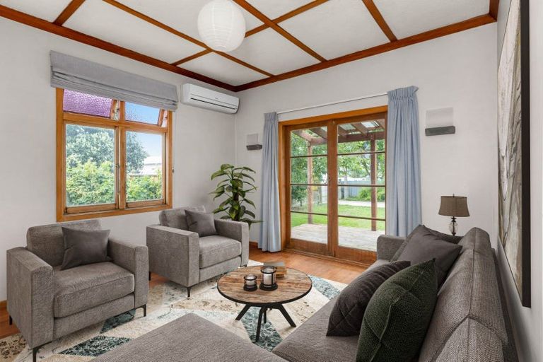 Photo of property in 24 Creagh Street, Te Awa, Napier, 4110