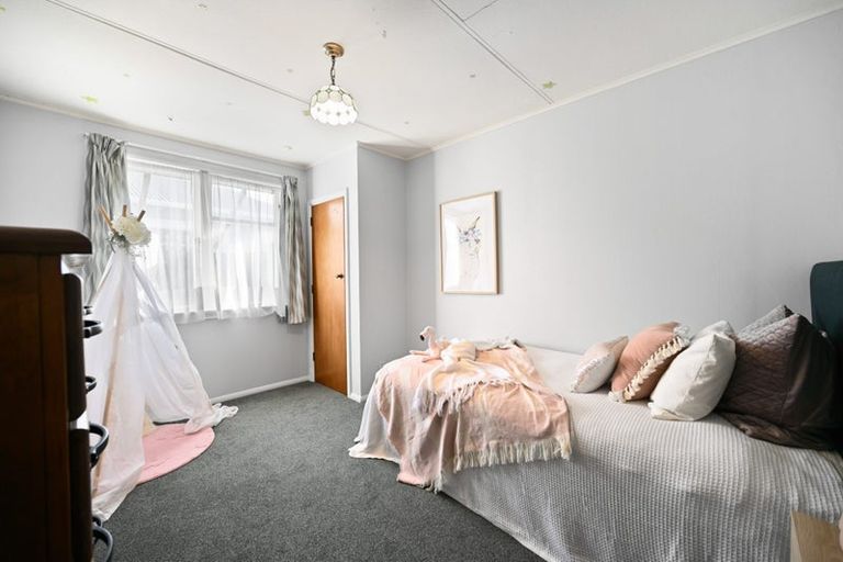 Photo of property in 60 Massey Street, Frankton, Hamilton, 3204