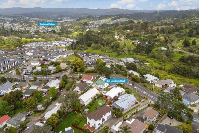 Photo of property in 199 Don Buck Road, Massey, Auckland, 0614