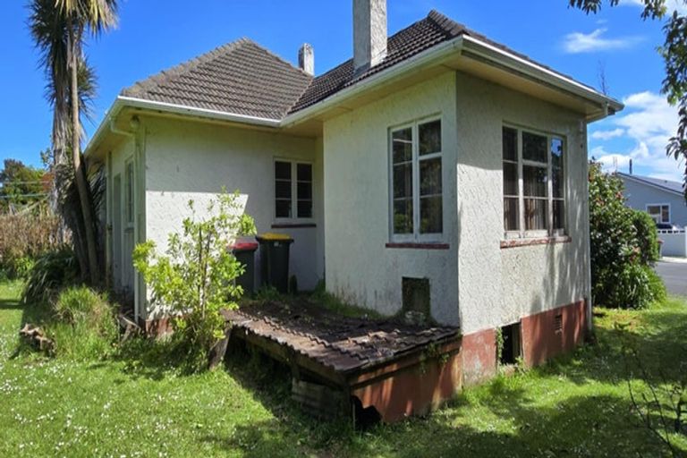 Photo of property in 29 Kahikatea Street, Inglewood, 4330