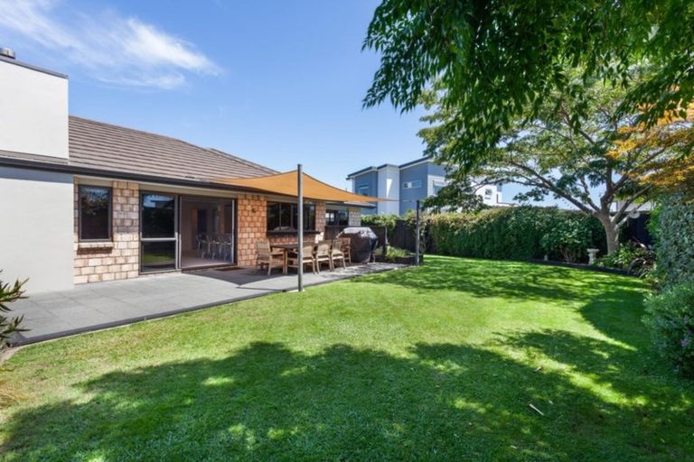 Photo of property in 68 Matemuri Drive, Papamoa Beach, Papamoa, 3118