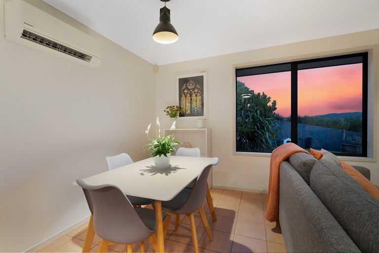 Photo of property in 32 Te Kauri Place, Helensville, 0800