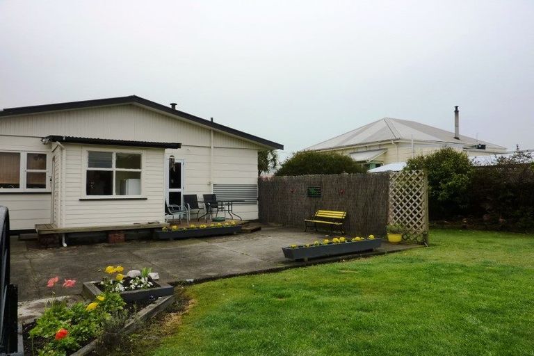 Photo of property in 121 Romilly Street, Westport, 7825