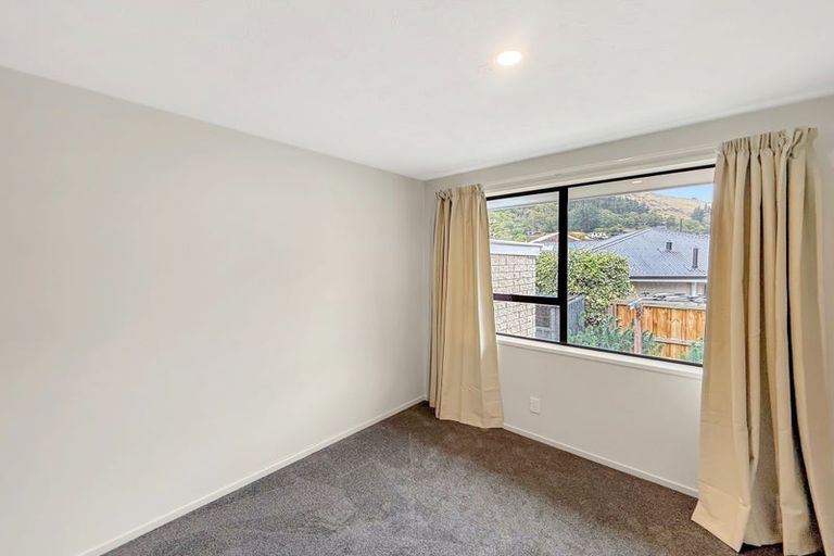 Photo of property in 1/6 Finnsarby Place, Sumner, Christchurch, 8081