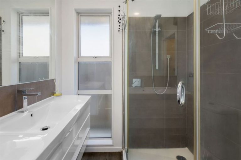 Photo of property in 1a Mcintyre Street, Shirley, Christchurch, 8013