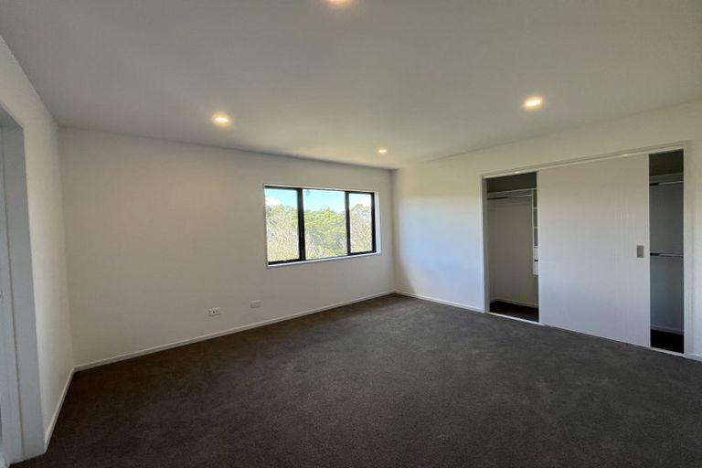 Photo of property in 10d Mantra Road, Massey, Auckland, 0614