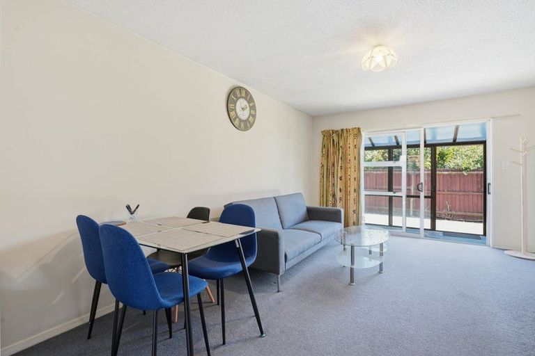 Photo of property in 2/11 Dilworth Street, Riccarton, Christchurch, 8011