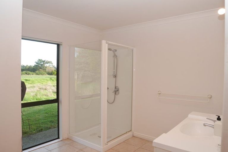 Photo of property in 12 Te Horo Beach Road, Te Horo, Otaki, 5581