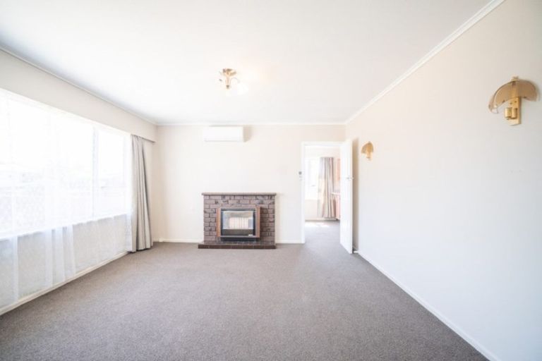 Photo of property in 26 Battersea Place, Roslyn, Palmerston North, 4414