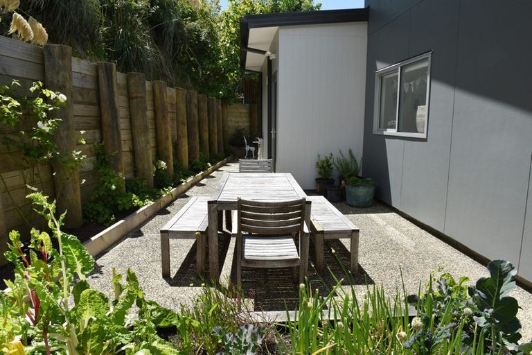 Photo of property in 34 Seaview Terrace, Kew, Dunedin, 9012