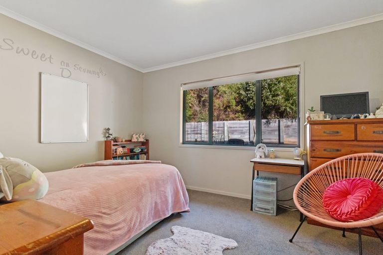 Photo of property in 111 Pacific View Drive, Whangamata, 3620