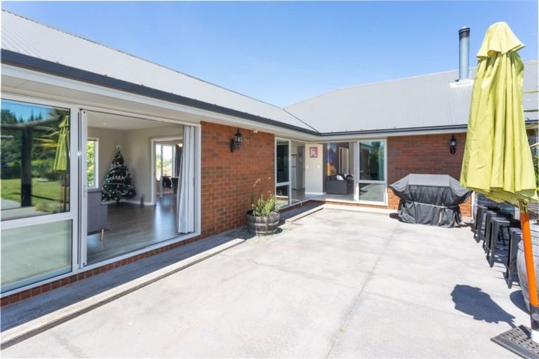 Photo of property in 27 Tupelo Place, Swannanoa, Rangiora, 7476
