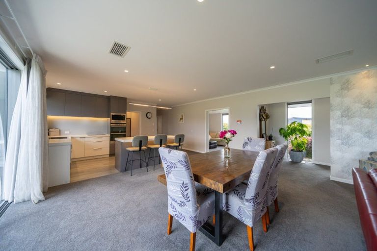 Photo of property in 21 Red Deer Place, Te Anau, 9600