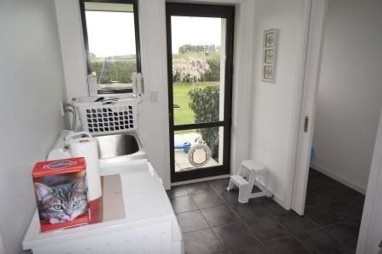 Photo of property in 1775 South Eyre Road, Eyrewell, Rangiora, 7476