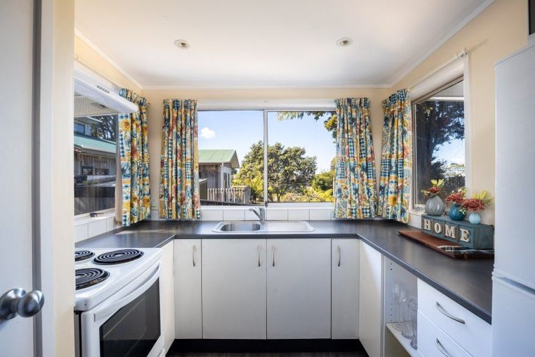 Photo of property in 475b Saint Aubyn Street, Moturoa, New Plymouth, 4310