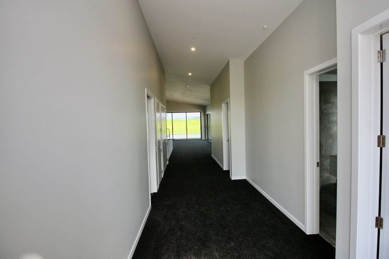 Photo of property in 5 Kahu Crescent, Whitianga, 3510