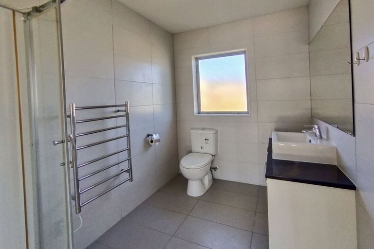 Photo of property in 72 Oakway Drive, Schnapper Rock, Auckland, 0632