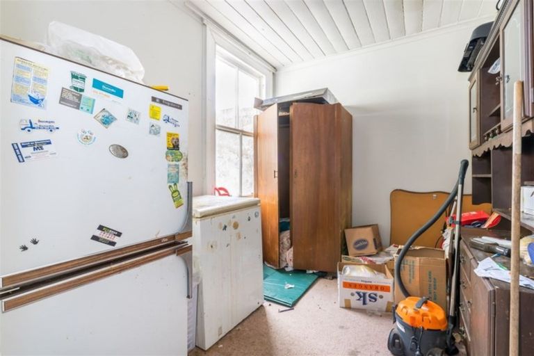 Photo of property in 12 Prendergast Street, South Dunedin, Dunedin, 9012