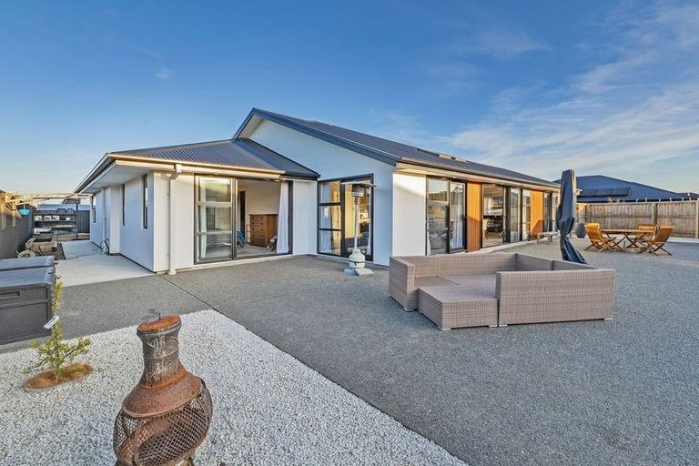 Photo of property in 6 Blossom Lane, Rolleston, 7615