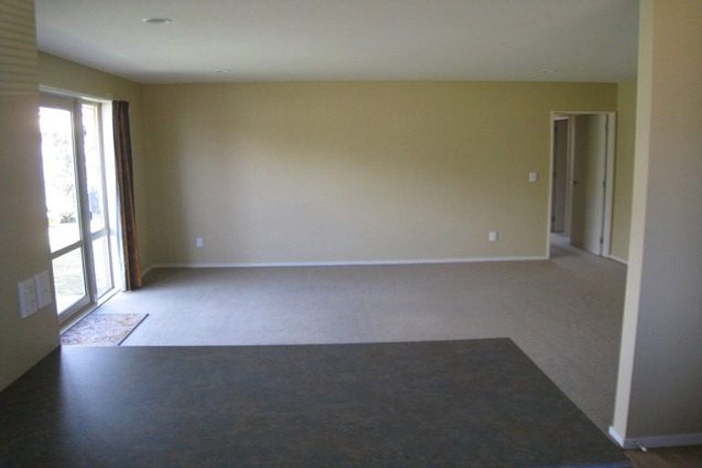 Photo of property in 16 Lindores Street, Addington, Christchurch, 8024