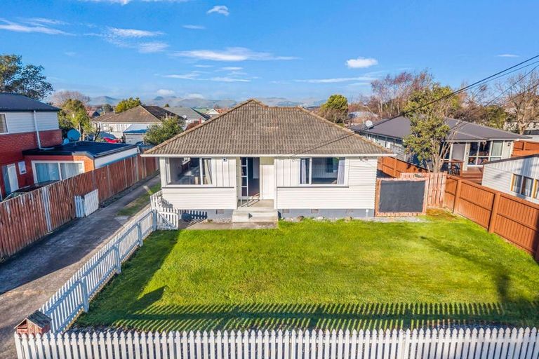 Photo of property in 24 Orontes Street, Shirley, Christchurch, 8013