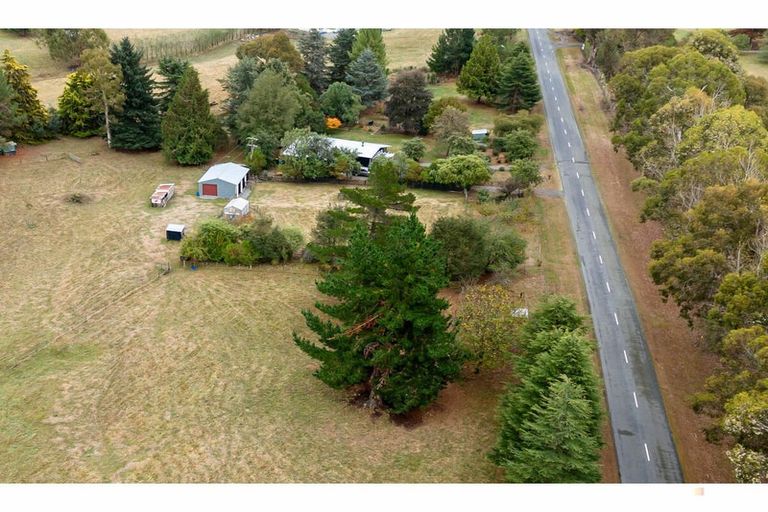 Photo of property in 21 Pleasant Valley Road, Geraldine, 7991