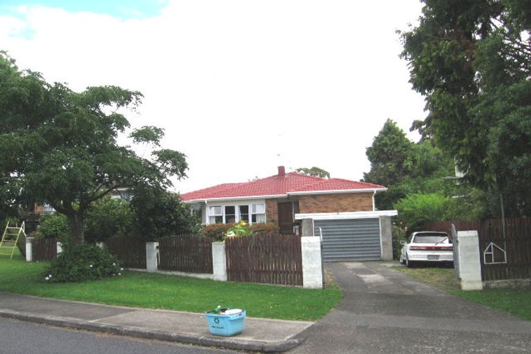 Photo of property in 5 Alcock Street, Mount Wellington, Auckland, 1060