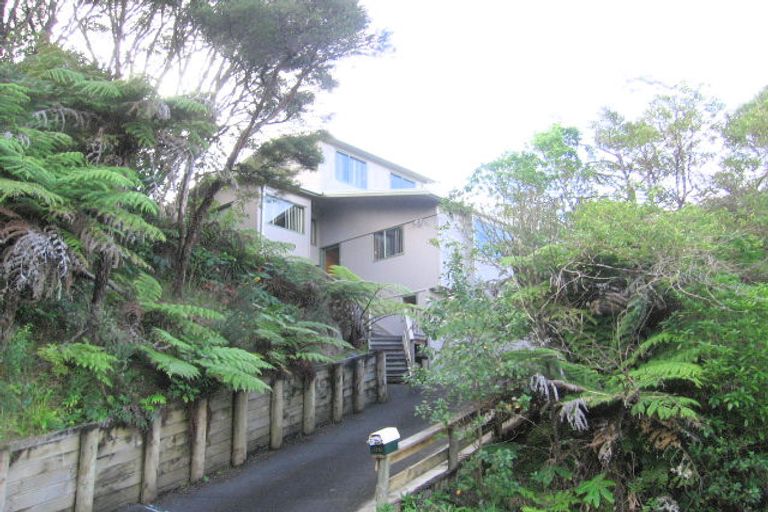 Photo of property in 36 Warner Park Avenue, Laingholm, Auckland, 0604