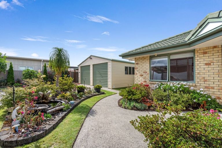 Photo of property in 14 Pacific Place, Whitianga, 3510