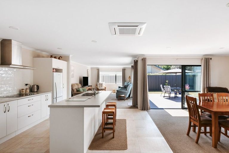 Photo of property in 250 Hamurana Road, Omokoroa, 3114