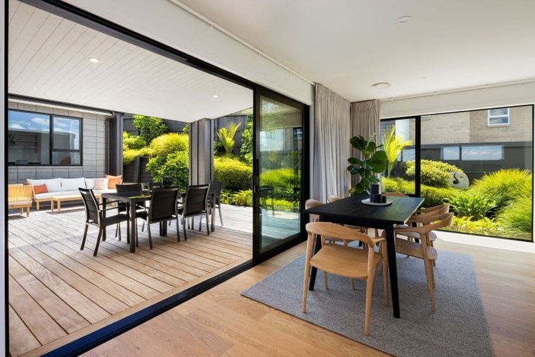 Photo of property in 13 Evergreen Rise, Grandview Heights, Hamilton, 3200