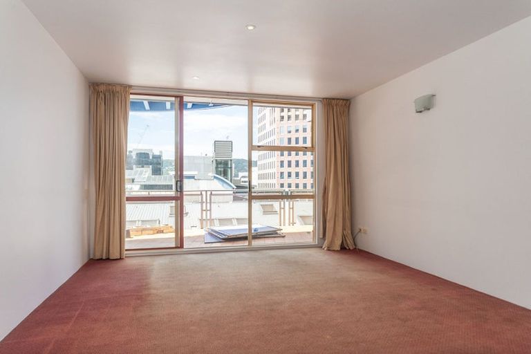 Photo of property in Sirocco Apartments, 616/8 Church Street, Wellington Central, Wellington, 6011