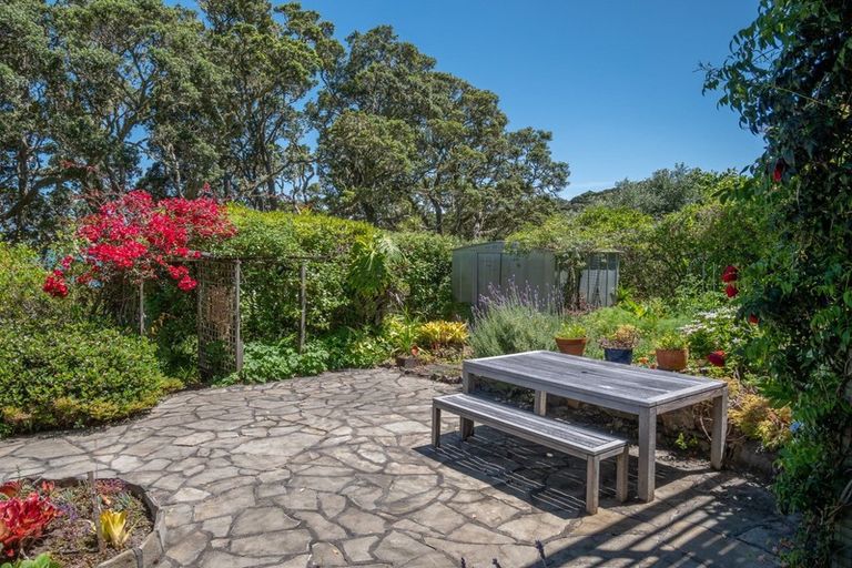 Photo of property in 8 Kotare Drive, Coopers Beach, 0420