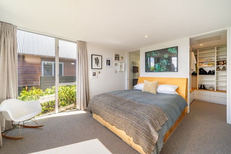 Photo of property in 505 Muritai Road, Eastbourne, Lower Hutt, 5013