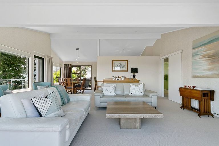 Photo of property in 25 Harvey Street, Waipahihi, Taupo, 3330